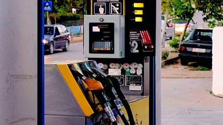 Primeiro e único posto com autosserviço no Brasil