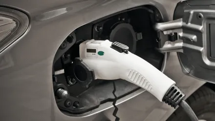 Veículos Elétricos: futuro eletrizante no setor de transportes