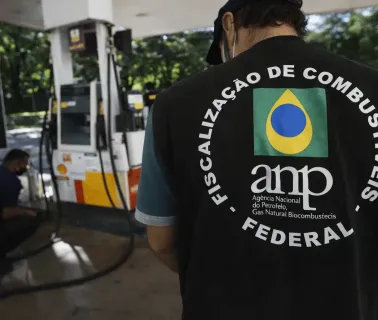 Operação "Tô de Olho" Revela Quase 800 Irregularidades em Postos no Brasil