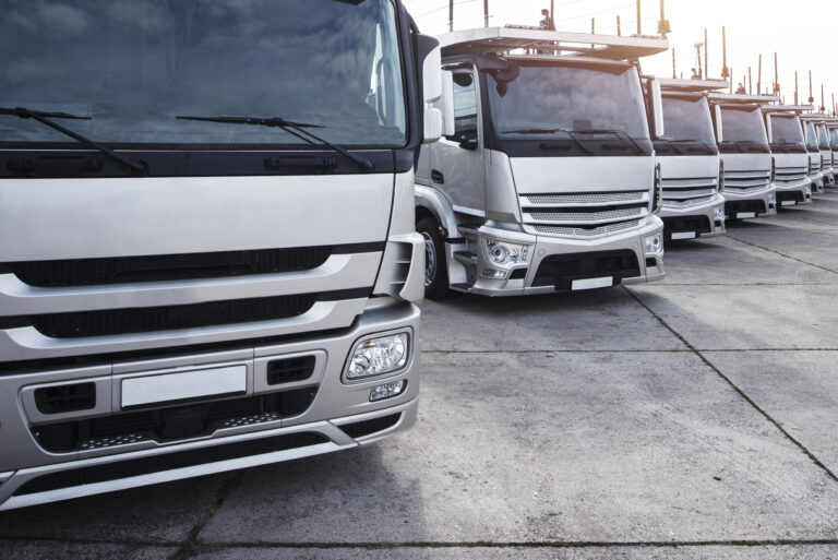 Transporte de combustíveis: imagem de alguns caminhões