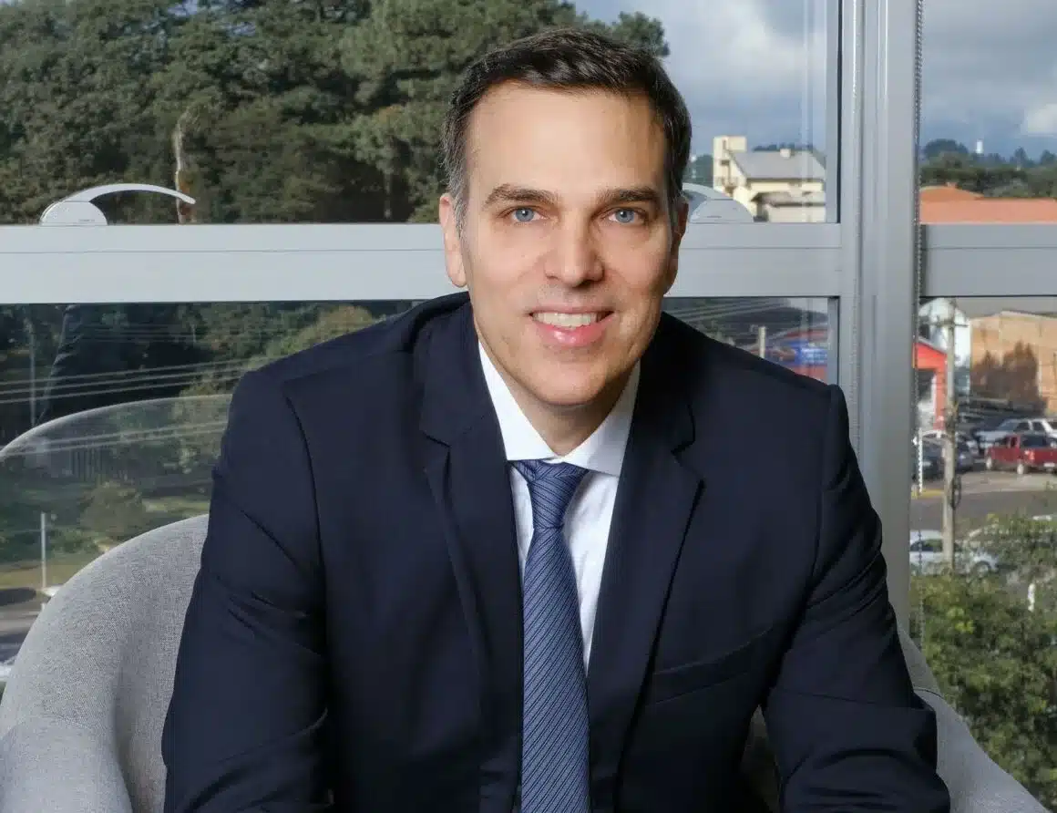 CEO da Marcopolo Afirma Que Etanol e Biometano são Alternativas Viáveis