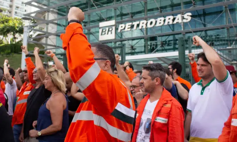 Petroleiros rejeitam contraproposta