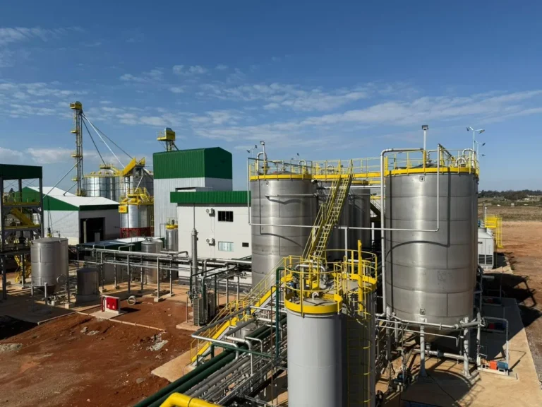 Planta industrial da fábrica de etanol de trigo no Brasil