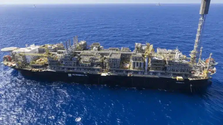 Petróleo Sobe 3% em Meio a Impasse nas Negociações entre EUA e Irã
